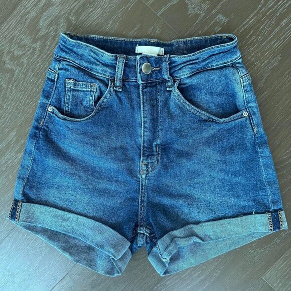H&M High Waisted Blue Denim Shorts - Picture 1 of 3